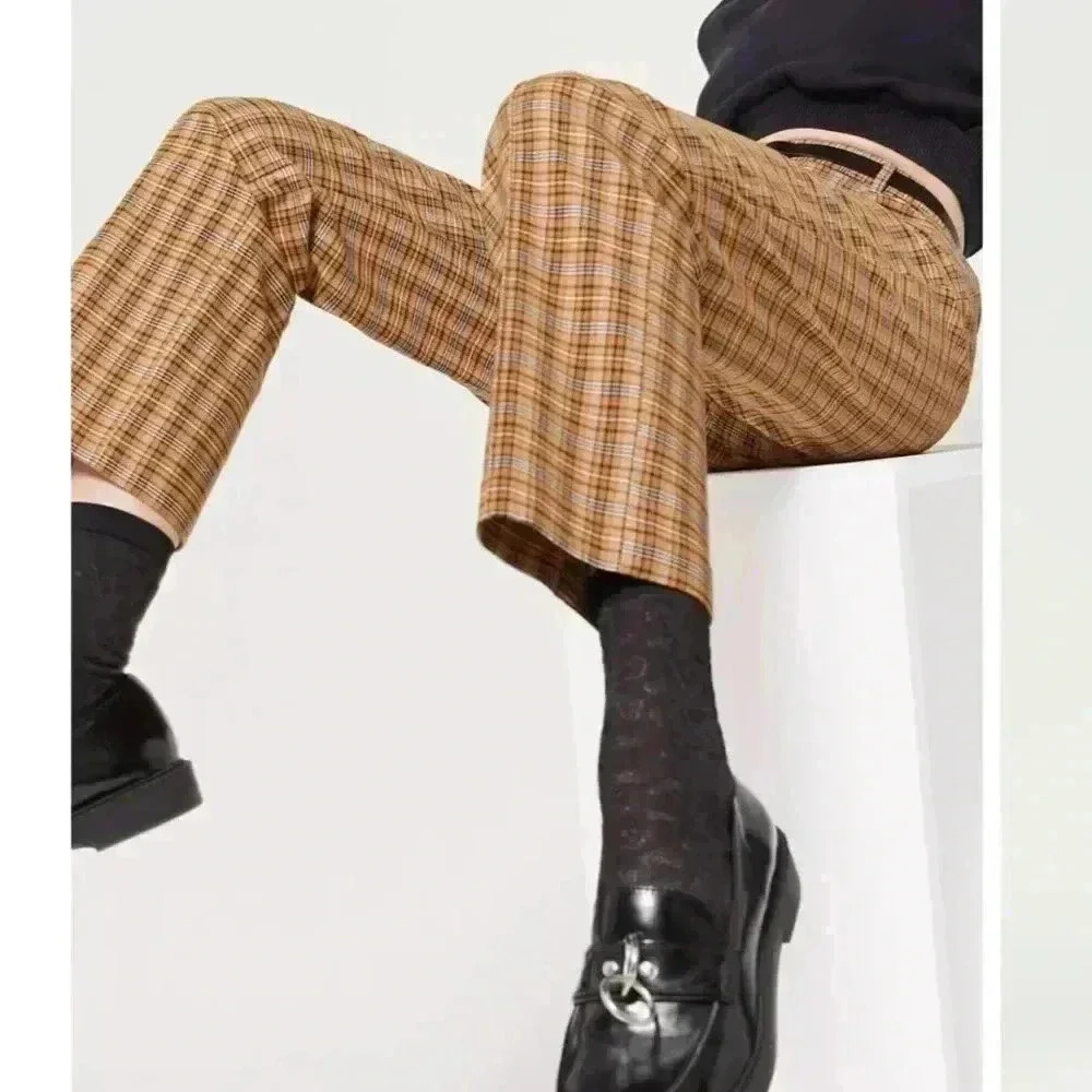 Urban Outfitters Checkered Cropped Pants - Brown and Tan